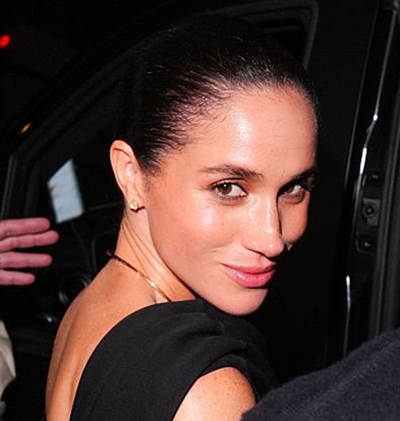 &#x397; &#x3B1;&#x3C0;&#x3BF;&#x3BA;&#x3AC;&#x3BB;&#x3C5;&#x3C8;&#x3B7; &#x3B3;&#x3B9;&#x3B1; &#x3C4;&#x3B7; &#x3C3;&#x3C5;&#x3BC;&#x3C0;&#x3B5;&#x3C1;&#x3B9;&#x3C6;&#x3BF;&#x3C1;&#x3AC; &#x3C4;&#x3B7;&#x3C2; Meghan Markle &#x3C3;&#x3C4;&#x3B1; &#x3B3;&#x3C5;&#x3C1;&#x3AF;&#x3C3;&#x3BC;&#x3B1;&#x3C4;&#x3B1; &#x3C4;&#x3B7;&#x3C2; &#x3BD;&#x3AD;&#x3B1;&#x3C2; &#x3C4;&#x3B7;&#x3C2; &#x3C4;&#x3B1;&#x3B9;&#x3BD;&#x3AF;&#x3B1;&#x3C2;