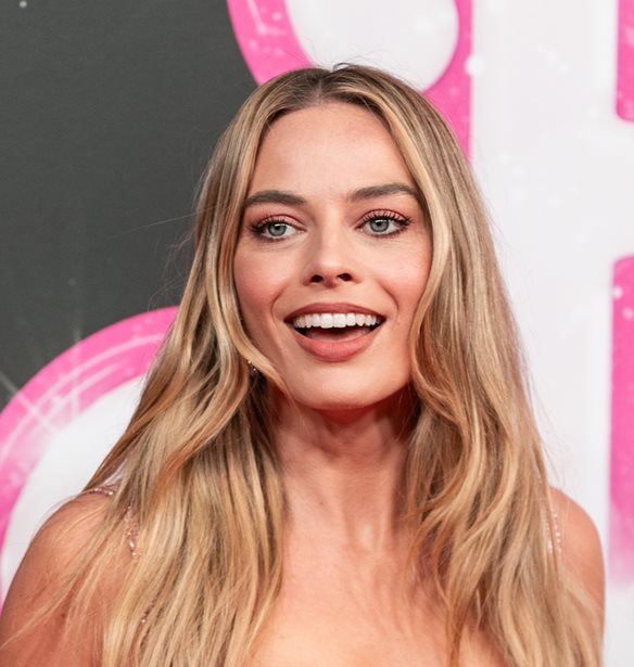 Margot Robbie | &#x3A4;&#x3BF; &#x3BA;&#x3BB;&#x3B1;&#x3C3;&#x3B9;&#x3BA;&#x3CC; &#x3B5;&#x3BB;&#x3BB;&#x3B7;&#x3BD;&#x3B9;&#x3BA;&#x3CC; &#x3C6;&#x3B1;&#x3B3;&#x3B7;&#x3C4;&#x3CC; &#x3C0;&#x3BF;&#x3C5; &#x3B4;&#x3B5;&#x3BD; &#x3C4;&#x3B7;&#x3C2; &#x3B1;&#x3C1;&#x3AD;&#x3C3;&#x3B5;&#x3B9; &#x3BA;&#x3B1;&#x3B8;&#x3CC;&#x3BB;&#x3BF;&#x3C5;