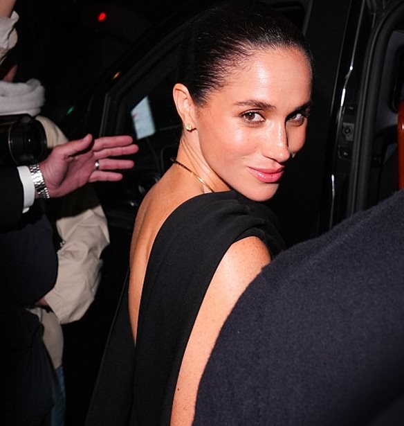 &quot;&#x397; Meghan Markle &#x3C0;&#x3C1;&#x3BF;&#x3C3;&#x3BA;&#x3BB;&#x3AE;&#x3B8;&#x3B7;&#x3BA;&#x3B5; &#x3B1;&#x3C0;&#x3CC; &#x3BC;&#x3CC;&#x3BD;&#x3B7; &#x3C4;&#x3B7;&#x3C2; &#x3C3;&#x3C4;&#x3B7;&#x3BD; &#x395;&#x3B2;&#x3B4;&#x3BF;&#x3BC;&#x3AC;&#x3B4;&#x3B1; &#x39C;&#x3CC;&#x3B4;&#x3B1;&#x3C2; &#x3C4;&#x3BF;&#x3C5; &#x3A0;&#x3B1;&#x3C1;&#x3B9;&#x3C3;&#x3B9;&#x3BF;&#x3CD;!&quot;