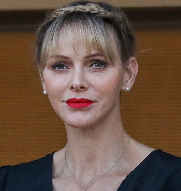 Charlene &#x3C4;&#x3BF;&#x3C5; &#x39C;&#x3BF;&#x3BD;&#x3B1;&#x3BA;&#x3CC; | &#x397; &#x3BD;&#x3AD;&#x3B1; &#x3B1;&#x3BD;&#x3B1;&#x3C4;&#x3C1;&#x3B5;&#x3C0;&#x3C4;&#x3B9;&#x3BA;&#x3AE; &#x3C6;&#x3C9;&#x3C4;&#x3BF;&#x3B3;&#x3C1;&#x3B1;&#x3C6;&#x3AF;&#x3B1; &#x3C4;&#x3B7;&#x3C2; &#x3C0;&#x3B9;&#x3BF; punk &#x3C0;&#x3C1;&#x3B9;&#x3B3;&#x3BA;&#x3AF;&#x3C0;&#x3B9;&#x3C3;&#x3C3;&#x3B1;&#x3C2;