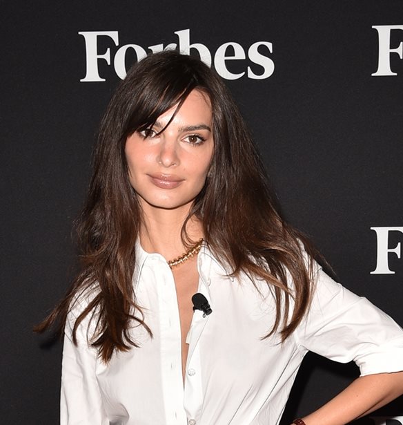 Emily Ratajkowski | &#x391;&#x3C0;&#x3BF;&#x3BA;&#x3AC;&#x3BB;&#x3C5;&#x3C8;&#x3B5; &#x3C0;&#x3C9;&#x3C2; &#x3B5;&#x3AF;&#x3BD;&#x3B1;&#x3B9; bisexual;