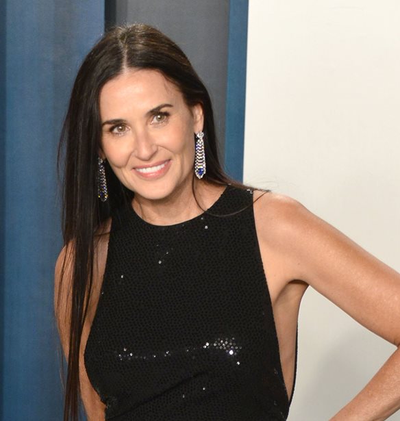 Demi Moore | &#x391;&#x3BD;&#x3AD;&#x3B2;&#x3B1;&#x3C3;&#x3B5; &#x3C6;&#x3C9;&#x3C4;&#x3BF;&#x3B3;&#x3C1;&#x3B1;&#x3C6;&#x3AF;&#x3B1; &#x3C4;&#x3B7;&#x3C2; &#x3C7;&#x3C9;&#x3C1;&#x3AF;&#x3C2; &#x3AF;&#x3C7;&#x3BD;&#x3BF;&#x3C2; &#x3BC;&#x3B1;&#x3BA;&#x3B9;&#x3B3;&#x3B9;&#x3AC;&#x3B6; (&#x3BA;&#x3B1;&#x3B9; &#x3B7; &#x3B5;&#x3C0;&#x3B9;&#x3B4;&#x3B5;&#x3C1;&#x3BC;&#x3AF;&#x3B4;&#x3B1; &#x3C4;&#x3B7;&#x3C2; &#x3B4;&#x3B5;&#x3AF;&#x3C7;&#x3BD;&#x3B5;&#x3B9; &#x3C4;&#x3AD;&#x3BB;&#x3B5;&#x3B9;&#x3B1;)