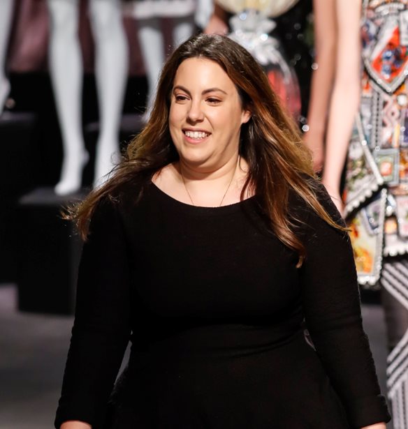 Mary Katrantzou | &#x3A4;&#x3BF; &#x3C3;&#x3C5;&#x3B3;&#x3BA;&#x3B9;&#x3BD;&#x3B7;&#x3C4;&#x3B9;&#x3BA;&#x3CC; &#x3BC;&#x3AE;&#x3BD;&#x3C5;&#x3BC;&#x3B1; &#x3C4;&#x3B7;&#x3C2; &#x395;&#x3BB;&#x3BB;&#x3B7;&#x3BD;&#x3AF;&#x3B4;&#x3B1;&#x3C2; &#x3C3;&#x3C7;&#x3B5;&#x3B4;&#x3B9;&#x3AC;&#x3C3;&#x3C4;&#x3C1;&#x3B9;&#x3B1;&#x3C2; &#x3B3;&#x3B9;&#x3B1; &#x3C4;&#x3BF;&#x3BD; &#x3B8;&#x3AC;&#x3BD;&#x3B1;&#x3C4;&#x3BF; &#x3C4;&#x3BF;&#x3C5; &#x392;&#x3B1;&#x3B3;&#x3B3;&#x3AD;&#x3BB;&#x3B7; &#x3A0;&#x3B1;&#x3C0;&#x3B1;&#x3B8;&#x3B1;&#x3BD;&#x3B1;&#x3C3;&#x3AF;&#x3BF;&#x3C5;