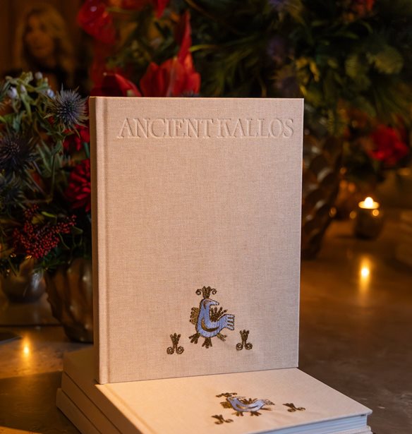 Η Ancient Kallos γιόρτασε τα 10 χρόνια της στο Athénée με μία βιβλιοπαρουσίαση