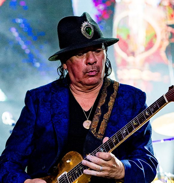 &#x39F; Carlos Santana &#x3BB;&#x3B9;&#x3C0;&#x3BF;&#x3B8;&#x3CD;&#x3BC;&#x3B7;&#x3C3;&#x3B5; &#x3C3;&#x3C4;&#x3B7; &#x3C3;&#x3BA;&#x3B7;&#x3BD;&#x3AE; &#x3BA;&#x3B1;&#x3B9; &#x3BC;&#x3B5;&#x3C4;&#x3B1;&#x3C6;&#x3AD;&#x3C1;&#x3B8;&#x3B7;&#x3BA;&#x3B5; &#x3C3;&#x3C4;&#x3BF; &#x3BD;&#x3BF;&#x3C3;&#x3BF;&#x3BA;&#x3BF;&#x3BC;&#x3B5;&#x3AF;&#x3BF;