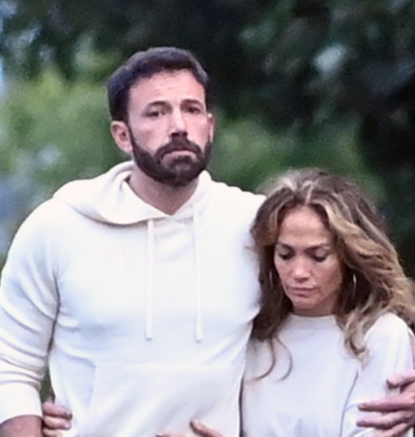Jennifer Lopez - Ben Affleck | &#x3A4;&#x3BF; &#x3C5;&#x3C0;&#x3B5;&#x3C1;&#x3C0;&#x3BF;&#x3BB;&#x3C5;&#x3C4;&#x3B5;&#x3BB;&#x3AD;&#x3C2; &#x3C3;&#x3C0;&#x3AF;&#x3C4;&#x3B9; &#x3C0;&#x3BF;&#x3C5; &#x3B5;&#x3C0;&#x3B9;&#x3C3;&#x3BA;&#x3AD;&#x3C6;&#x3B8;&#x3B7;&#x3BA;&#x3B1;&#x3BD; &#x3B3;&#x3B9;&#x3B1; &#x3BD;&#x3B1; &#x3C3;&#x3C4;&#x3B5;&#x3B3;&#x3AC;&#x3C3;&#x3BF;&#x3C5;&#x3BD; &#x3C4;&#x3BF;&#x3BD; &#x3AD;&#x3C1;&#x3C9;&#x3C4;&#x3AC; &#x3C4;&#x3BF;&#x3C5;&#x3C2;