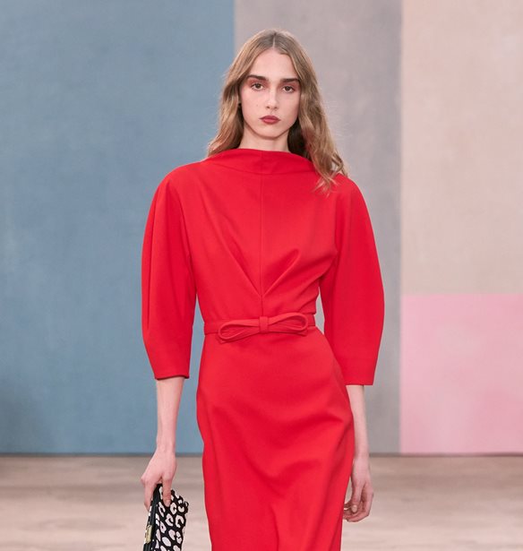 Carolina Herrera FW 2026-2027 | Η τέχνη του να είσαι μια σύγχρονη Νεοϋορκέζα