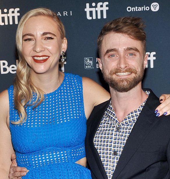 Daniel Radcliffe | O &quot;Harry Potter&quot; &#x3C0;&#x3B5;&#x3C1;&#x3B9;&#x3BC;&#x3AD;&#x3BD;&#x3B5;&#x3B9; &#x3C4;&#x3BF; &#x3C0;&#x3C1;&#x3CE;&#x3C4;&#x3BF; &#x3C4;&#x3BF;&#x3C5; &#x3C0;&#x3B1;&#x3B9;&#x3B4;&#x3AF; &#x3BC;&#x3B5; &#x3C4;&#x3B7;&#x3BD; Erin Darke