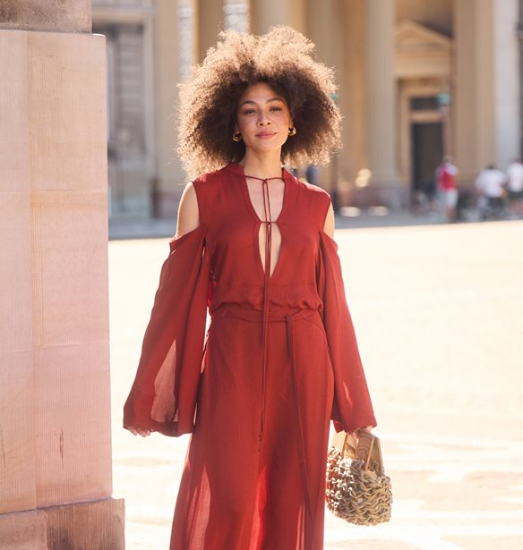 10 looks &#x3C0;&#x3BF;&#x3C5; &#x3B1;&#x3C0;&#x3BF;&#x3B4;&#x3B5;&#x3B9;&#x3BA;&#x3BD;&#x3CD;&#x3BF;&#x3C5;&#x3BD; &#x3C0;&#x3C9;&#x3C2; &#x3AD;&#x3BD;&#x3B1; &#x3BA;&#x3B1;&#x3BB;&#x3BF;&#x3BA;&#x3B1;&#x3B9;&#x3C1;&#x3B9;&#x3BD;&#x3CC; &#x3C6;&#x3CC;&#x3C1;&#x3B5;&#x3BC;&#x3B1; &#x3B5;&#x3AF;&#x3BD;&#x3B1;&#x3B9; &#x3C0;&#x3AC;&#x3BD;&#x3C4;&#x3B1; &#x3B1;&#x3C1;&#x3BA;&#x3B5;&#x3C4;&#x3CC; &#x3B3;&#x3B9;&#x3B1; &#x3BD;&#x3B1; &#x3BD;&#x3C4;&#x3C5;&#x3B8;&#x3B5;&#x3AF;&#x3C2; &#x3BA;&#x3BF;&#x3BC;&#x3C8;&#x3AC;