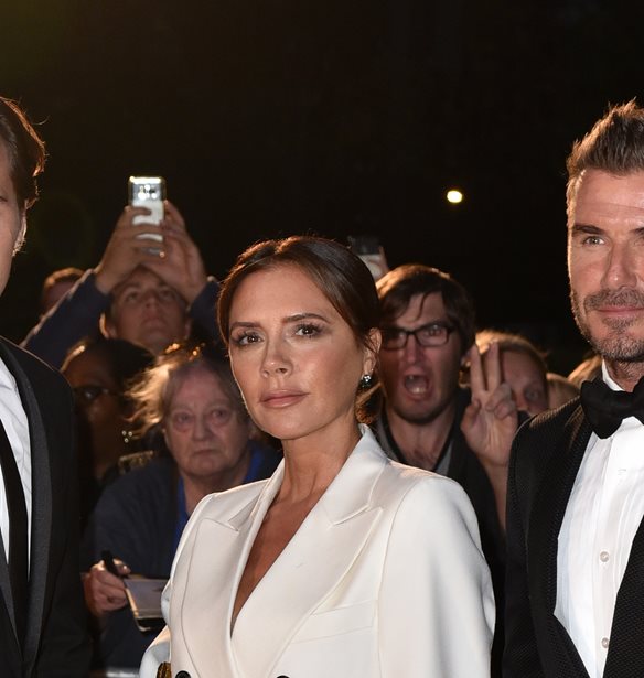 Victoria Beckham | &#x3A4;&#x3BF; &#x3BB;&#x3B1;&#x3BC;&#x3C0;&#x3B5;&#x3C1;&#x3CC; &#x3C0;&#x3AC;&#x3C1;&#x3C4;&#x3B9; &#x3B3;&#x3B9;&#x3B1; &#x3C4;&#x3B1; &#x3B3;&#x3B5;&#x3BD;&#x3AD;&#x3B8;&#x3BB;&#x3B9;&#x3AC; &#x3C4;&#x3B7;&#x3C2;, &#x3B7; &#x3B8;&#x3B5;&#x3CC;&#x3C1;&#x3B1;&#x3C4;&#x3B7; &#x3C4;&#x3BF;&#x3CD;&#x3C1;&#x3C4;&#x3B1; &#x3BA;&#x3B1;&#x3B9; &#x3B7; &#x3C4;&#x3C1;&#x3C5;&#x3C6;&#x3B5;&#x3C1;&#x3AE; &#x3B1;&#x3C6;&#x3B9;&#x3AD;&#x3C1;&#x3C9;&#x3C3;&#x3B7; &#x3C4;&#x3BF;&#x3C5; David Beckham