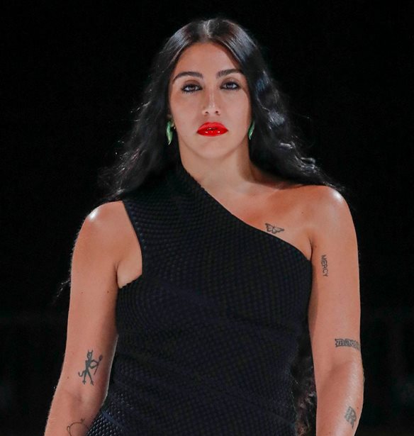 Lourdes Leon | &#x397; selfie &#x3C4;&#x3B7;&#x3C2; &#x3C7;&#x3C9;&#x3C1;&#x3AF;&#x3C2; &#x3BC;&#x3B1;&#x3BA;&#x3B9;&#x3B3;&#x3B9;&#x3AC;&#x3B6; &#x3C0;&#x3BF;&#x3C5; &#x3B4;&#x3B5;&#x3AF;&#x3C7;&#x3BD;&#x3B5;&#x3B9; &#x3C0;&#x3CC;&#x3C3;&#x3BF; &#x3BC;&#x3BF;&#x3B9;&#x3AC;&#x3B6;&#x3B5;&#x3B9; &#x3C3;&#x3C4;&#x3B7;&#xA0;Madonna