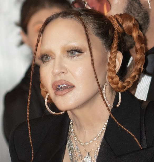 Madonna | To &#x3B2;&#x3AF;&#x3BD;&#x3C4;&#x3B5;&#x3BF; &#x3C3;&#x3C4;&#x3BF; Instagram &#x3BC;&#x3B5;&#x3C4;&#x3AC; &#x3C4;&#x3B1; Grammys &#x3BA;&#x3B1;&#x3B9; &#x3C4;&#x3B1; &#x3C3;&#x3C7;&#x3CC;&#x3BB;&#x3B9;&#x3B1; &#x3C4;&#x3C9;&#x3BD; fans &#x3C4;&#x3B7;&#x3C2; &#x3B3;&#x3B9;&#x3B1; &#x3C4;&#x3B9;&#x3C2; &#x3C0;&#x3BB;&#x3B1;&#x3C3;&#x3C4;&#x3B9;&#x3BA;&#x3AD;&#x3C2;