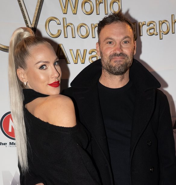 Brian Austin Green - Sharna Burgess | &#x388;&#x3C6;&#x3B5;&#x3C1;&#x3B1;&#x3BD; &#x3C3;&#x3C4;&#x3BF;&#x3BD; &#x3BA;&#x3CC;&#x3C3;&#x3BC;&#x3BF; &#x3C4;&#x3BF; &#x3C0;&#x3C1;&#x3CE;&#x3C4;&#x3BF; &#x3C4;&#x3BF;&#x3C5;&#x3C2; &#x3C0;&#x3B1;&#x3B9;&#x3B4;&#x3AF;