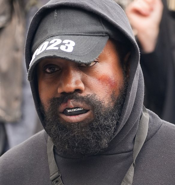 &#x39F; Kanye West &#x3C0;&#x3C1;&#x3BF;&#x3C3;&#x3AD;&#x3BB;&#x3B1;&#x3B2;&#x3B5; &#x3C4;&#x3B7; &#x3B4;&#x3B9;&#x3BA;&#x3B7;&#x3B3;&#x3CC;&#x3C1;&#x3BF; &#x3C4;&#x3BF;&#x3C5; Johnny Depp &#x3B3;&#x3B9;&#x3B1; &#x3BD;&#x3B1; &#x3BB;&#x3CD;&#x3C3;&#x3B5;&#x3B9; &#x3C4;&#x3B1; &#x3BC;&#x3C0;&#x3BB;&#x3B5;&#x3BE;&#x3AF;&#x3BC;&#x3B1;&#x3C4;&#x3AC; &#x3C4;&#x3BF;&#x3C5;