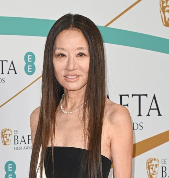 Vera Wang | &#x39F;&#x3B9; &quot;&#x3AC;&#x3B3;&#x3BD;&#x3C9;&#x3C3;&#x3C4;&#x3B5;&#x3C2;&quot; &#x3BA;&#x3CC;&#x3C1;&#x3B5;&#x3C2; &#x3C4;&#x3B7;&#x3C2; &#x3B5;&#x3AF;&#x3BD;&#x3B1;&#x3B9; &#x3C4;&#x3BF; &#x3AF;&#x3B4;&#x3B9;&#x3BF; &#x3B5;&#x3BD;&#x3C4;&#x3C5;&#x3C0;&#x3C9;&#x3C3;&#x3B9;&#x3B1;&#x3BA;&#x3AD;&#x3C2; &#x3BC;&#x3B5; &#x3C4;&#x3B7; &#x3B4;&#x3B9;&#x3AC;&#x3C3;&#x3B7;&#x3BC;&#x3B7; &#x3BC;&#x3B7;&#x3C4;&#x3AD;&#x3C1;&#x3B1; &#x3C4;&#x3BF;&#x3C5;&#x3C2;