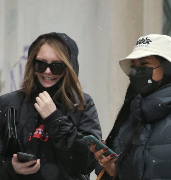 Anna Delvey | &#x3A4;&#x3B9; &#x3B4;&#x3AE;&#x3BB;&#x3C9;&#x3C3;&#x3B5; &#x3BF; &#x3C0;&#x3B1;&#x3C4;&#x3AD;&#x3C1;&#x3B1;&#x3C2; &#x3C4;&#x3B7;&#x3C2;, Vadim Sorokin, &#x3B3;&#x3B9;&#x3B1; &#x3C4;&#x3B7; &#x3C3;&#x3C5;&#x3BC;&#x3C0;&#x3B5;&#x3C1;&#x3B9;&#x3C6;&#x3BF;&#x3C1;&#x3AC; &#x3C4;&#x3B7;&#x3C2; &#x3C8;&#x3B5;&#x3CD;&#x3C4;&#x3B9;&#x3BA;&#x3B7;&#x3C2; &#x3BA;&#x3BB;&#x3B7;&#x3C1;&#x3BF;&#x3BD;&#x3CC;&#x3BC;&#x3BF;&#x3C5;