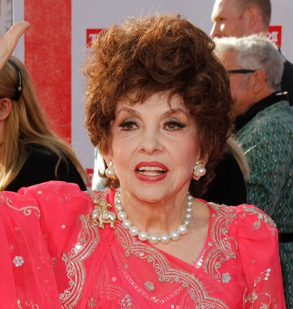 Gina Lollobrigida | &#x3A0;&#x3AD;&#x3B8;&#x3B1;&#x3BD;&#x3B5; &#x3B7; &#x3B4;&#x3B9;&#x3AC;&#x3C3;&#x3B7;&#x3BC;&#x3B7; &#x399;&#x3C4;&#x3B1;&#x3BB;&#x3AF;&#x3B4;&#x3B1; &#x3B7;&#x3B8;&#x3BF;&#x3C0;&#x3BF;&#x3B9;&#x3CC;&#x3C2; &#x3C3;&#x3B5; &#x3B7;&#x3BB;&#x3B9;&#x3BA;&#x3AF;&#x3B1; 95 &#x3B5;&#x3C4;&#x3CE;&#x3BD;