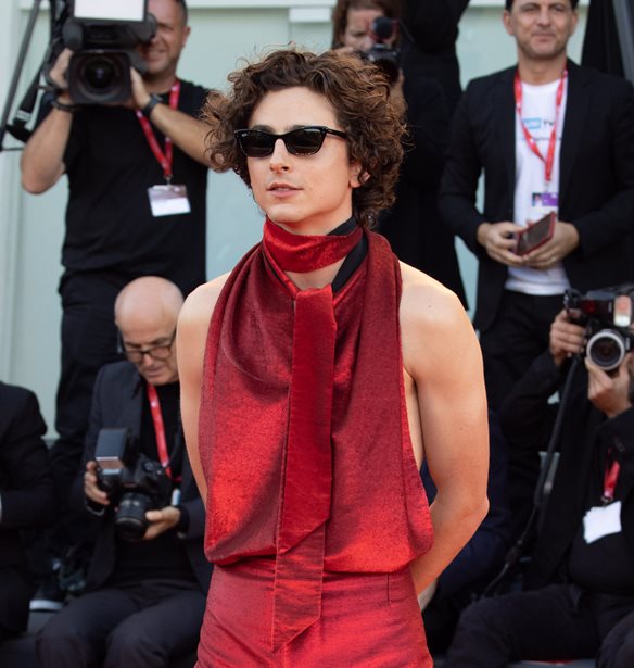 Timoth&#xE9;e Chalamet | &#x39F;&#x3B9; &#x3C0;&#x3BF;&#x3BB;&#x3CD;&#x3C4;&#x3B9;&#x3BC;&#x3B5;&#x3C2; &#x3C3;&#x3C5;&#x3BC;&#x3B2;&#x3BF;&#x3C5;&#x3BB;&#x3AD;&#x3C2; &#x3C0;&#x3BF;&#x3C5; &#x3C4;&#x3BF;&#x3C5; &#x3AD;&#x3B4;&#x3C9;&#x3C3;&#x3B5; &#x3BF; Leonard DiCaprio