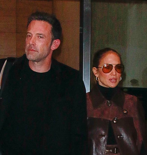 &quot;&#x394;&#x3B5;&#x3BD; &#x3B5;&#x3AF;&#x3BD;&#x3B1;&#x3B9; &#x3B1;&#x3BB;&#x3AE;&#x3B8;&#x3B5;&#x3B9;&#x3B1;!&quot; | &#x397; Jennifer Lopez &#x3C3;&#x3C0;&#x3AC;&#x3B5;&#x3B9; &#x3C4;&#x3B7; &#x3C3;&#x3B9;&#x3C9;&#x3C0;&#x3AE; &#x3C4;&#x3B7;&#x3C2; &#x3B3;&#x3B9;&#x3B1; &#x3BD;&#x3B1; &#x3C5;&#x3C0;&#x3BF;&#x3C3;&#x3C4;&#x3B7;&#x3C1;&#x3AF;&#x3BE;&#x3B5;&#x3B9; &#x3C4;&#x3BF;&#x3BD; &#x3C3;&#x3CD;&#x3BD;&#x3C4;&#x3C1;&#x3BF;&#x3C6;&#x3CC; &#x3C4;&#x3B7;&#x3C2;, Ben Affleck