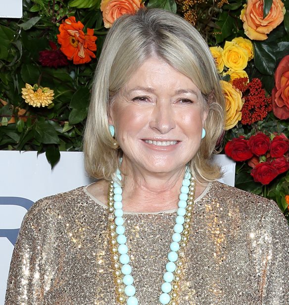 Martha Stewart | H 81&#x3C7;&#x3C1;&#x3BF;&#x3BD;&#x3B7; lifestyle guru &#x3C0;&#x3AE;&#x3C1;&#x3B5; &#x3C4;&#x3BF; &#x3B2;&#x3C1;&#x3B1;&#x3B2;&#x3B5;&#x3AF;&#x3BF; &quot;Best Influencer Campaign 2022&quot;