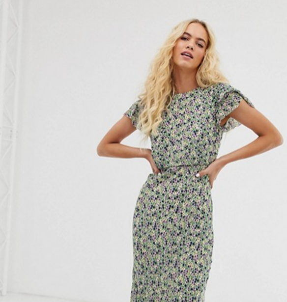 T&#x3CE;&#x3C1;&#x3B1; &#x3BC;&#x3C0;&#x3BF;&#x3C1;&#x3B5;&#x3AF;&#x3C2; &#x3B5;&#x3C0;&#x3B9;&#x3C4;&#x3AD;&#x3BB;&#x3BF;&#x3C5;&#x3C2; &#x3BD;&#x3B1; &#x3C0;&#x3B1;&#x3C1;&#x3B1;&#x3B3;&#x3B3;&#x3B5;&#x3AF;&#x3BB;&#x3B5;&#x3B9;&#x3C2; &amp; Other Stories