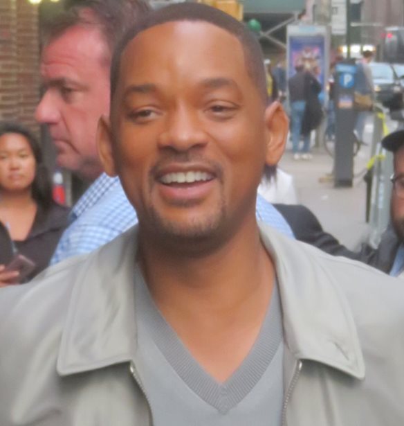 Will Smith | &#x3A3;&#x3BA;&#x3AD;&#x3C6;&#x3C4;&#x3B5;&#x3C4;&#x3B1;&#x3B9; &#x3BD;&#x3B1; &#x3B1;&#x3C3;&#x3C7;&#x3BF;&#x3BB;&#x3B7;&#x3B8;&#x3B5;&#x3AF; &#x3BC;&#x3B5; &#x3C4;&#x3B7;&#x3BD; &#x3C0;&#x3BF;&#x3BB;&#x3B9;&#x3C4;&#x3B9;&#x3BA;&#x3AE;