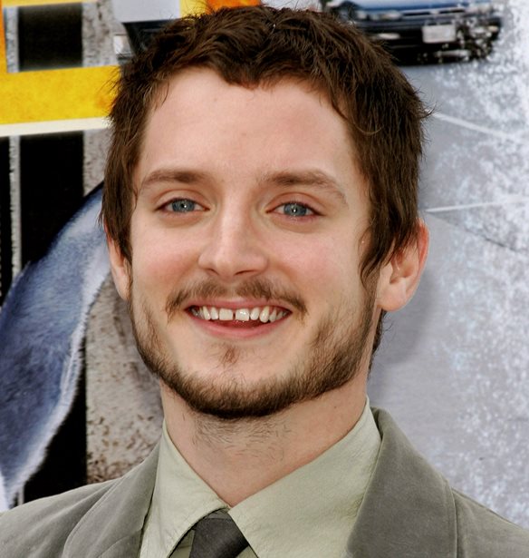 Elijah Wood | &#x391;&#x3C0;&#x3BF;&#x3BA;&#x3AC;&#x3BB;&#x3C5;&#x3C8;&#x3B5; &#x3CC;&#x3C4;&#x3B9; &#x3AD;&#x3B3;&#x3B9;&#x3BD;&#x3B5; &#x3BC;&#x3C0;&#x3B1;&#x3BC;&#x3C0;&#x3AC;&#x3C2; &#x3B3;&#x3B9;&#x3B1; &#x3B4;&#x3B5;&#x3CD;&#x3C4;&#x3B5;&#x3C1;&#x3B7; &#x3C6;&#x3BF;&#x3C1;&#x3AC;