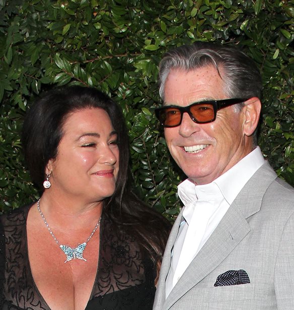 Pierce Brosnan | &#x397; &#x3B1;&#x3C6;&#x3B9;&#x3AD;&#x3C1;&#x3C9;&#x3C3;&#x3B7; &#x3C3;&#x3C4;&#x3B7; &#x3C3;&#x3CD;&#x3B6;&#x3C5;&#x3B3;&#x3CC; &#x3C4;&#x3BF;&#x3C5; &#x3B3;&#x3B9;&#x3B1; &#x3C4;&#x3B1; 20 &#x3C7;&#x3C1;&#x3CC;&#x3BD;&#x3B9;&#x3B1; &#x3B3;&#x3AC;&#x3BC;&#x3BF;&#x3C5; &#x3B5;&#x3AF;&#x3BD;&#x3B1;&#x3B9; &#x3B7; &#x3B1;&#x3C0;&#x3CC;&#x3B4;&#x3B5;&#x3B9;&#x3BE;&#x3B7; &#x3C4;&#x3B7;&#x3C2; &#x3C0;&#x3B1;&#x3BD;&#x3C4;&#x3BF;&#x3C4;&#x3B9;&#x3BD;&#x3AE;&#x3C2; &#x3B1;&#x3B3;&#x3AC;&#x3C0;&#x3B7;&#x3C2;