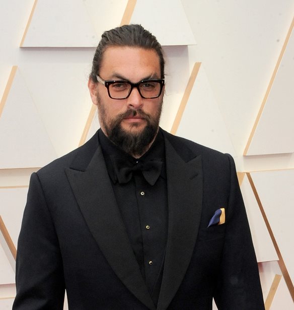 Jason Momoa | &#x3A0;&#x3BF;&#x3B9;&#x3B1; &#x3B4;&#x3B9;&#x3AC;&#x3C3;&#x3B7;&#x3BC;&#x3B7; &#x3B7;&#x3B8;&#x3BF;&#x3C0;&#x3BF;&#x3B9;&#x3CC; &#x3C6;&#x3B7;&#x3BC;&#x3BF;&#x3BB;&#x3BF;&#x3B3;&#x3B5;&#x3AF;&#x3C4;&#x3B1;&#x3B9; &#x3C0;&#x3C9;&#x3C2; &#x3C6;&#x3BB;&#x3AD;&#x3C1;&#x3C4;&#x3B1;&#x3C1;&#x3B5; &#x3C4;&#x3B7; &#x3B2;&#x3C1;&#x3B1;&#x3B4;&#x3B9;&#x3AC; &#x3C4;&#x3C9;&#x3BD; &#x38C;&#x3C3;&#x3BA;&#x3B1;&#x3C1;