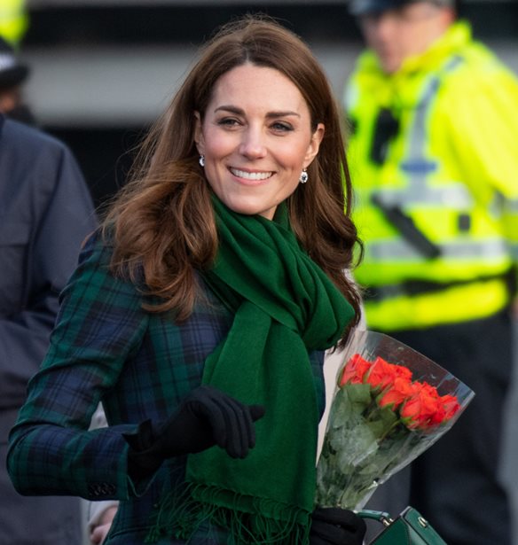 &#x397; Kate Middleton &#x3C6;&#x3CC;&#x3C1;&#x3B5;&#x3C3;&#x3B5; &#x3BE;&#x3B1;&#x3BD;&#x3AC; &#x3C4;&#x3BF; &#x3C5;&#x3C0;&#x3AD;&#x3C1;&#x3BF;&#x3C7;&#x3BF; &#x3BA;&#x3B1;&#x3C1;&#x3CC; coat dress