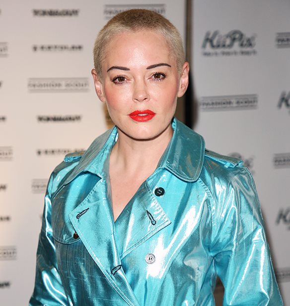 &#x397; Rose McGowan &#x3BA;&#x3B1;&#x3C4;&#x3B7;&#x3B3;&#x3BF;&#x3C1;&#x3B5;&#x3AF; &#x3C4;&#x3BF;&#x3C5;&#x3C2; &#x3B5;&#x3BC;&#x3C0;&#x3BB;&#x3B5;&#x3BA;&#x3CC;&#x3BC;&#x3B5;&#x3BD;&#x3BF;&#x3C5;&#x3C2; &#x3C3;&#x3C4;&#x3BF; #Metoo