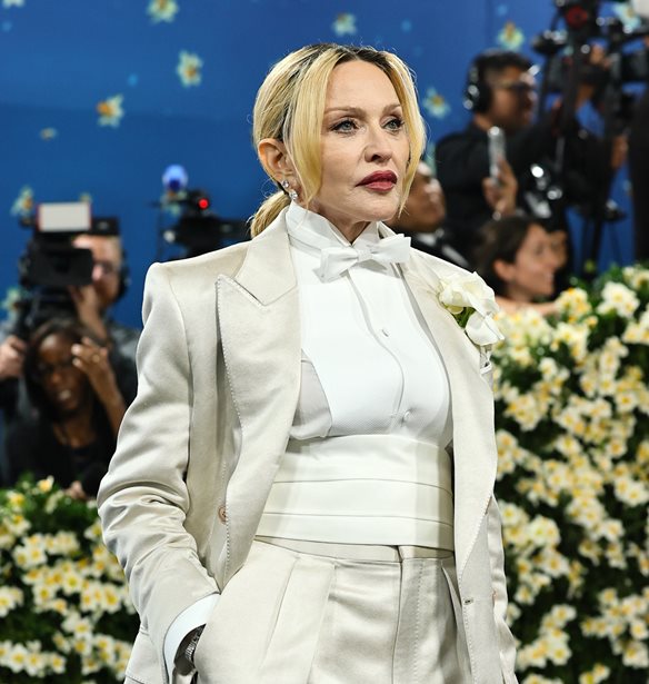 Madonna | &#x397; &#x3B5;&#x3BD;&#x3C4;&#x3C5;&#x3C0;&#x3C9;&#x3C3;&#x3B9;&#x3B1;&#x3BA;&#x3AE; &#x3B5;&#x3BC;&#x3C6;&#x3AC;&#x3BD;&#x3B9;&#x3C3;&#x3B7; &#x3C3;&#x3C4;&#x3BF; Met Gala 2025 &#x3BC;&#x3B5; &#x3C4;&#x3BF;&#x3BD; 29&#x3C7;&#x3C1;&#x3BF;&#x3BD;&#x3BF; &#x3C3;&#x3CD;&#x3BD;&#x3C4;&#x3C1;&#x3BF;&#x3C6;&#x3CC; &#x3C4;&#x3B7;&#x3C2;