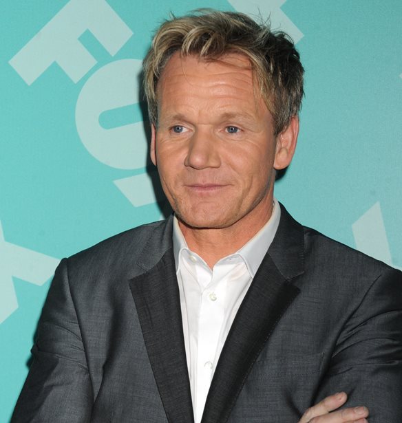 &#x39F; Gordon Ramsay &#x3B1;&#x3BD;&#x3B1;&#x3B6;&#x3B7;&#x3C4;&#x3AC; &#x3BD;&#x3B5;&#x3B1;&#x3C1;&#x3BF;&#x3CD;&#x3C2; &#x3BB;&#x3AC;&#x3C4;&#x3C1;&#x3B5;&#x3B9;&#x3C2; &#x3C4;&#x3BF;&#x3C5; &#x3C6;&#x3B1;&#x3B3;&#x3B7;&#x3C4;&#x3BF;&#x3CD; &#x3C0;&#x3BF;&#x3C5; &#x3B8;&#x3B1; &#x3C4;&#x3B1;&#x3BE;&#x3B9;&#x3B4;&#x3B5;&#x3CD;&#x3BF;&#x3C5;&#x3BD; &#x3C3;&#x3B5; &#x3CC;&#x3BB;&#x3BF; &#x3C4;&#x3BF;&#x3BD; &#x3BA;&#x3CC;&#x3C3;&#x3BC;&#x3BF; &#x3B3;&#x3B9;&#x3B1; &#x3C4;&#x3B7; &#x3BD;&#x3AD;&#x3B1; &#x3C4;&#x3BF;&#x3C5; &#x3C4;&#x3B7;&#x3BB;&#x3B5;&#x3BF;&#x3C0;&#x3C4;&#x3B9;&#x3BA;&#x3AE; &#x3C3;&#x3B5;&#x3B9;&#x3C1;&#x3AC;