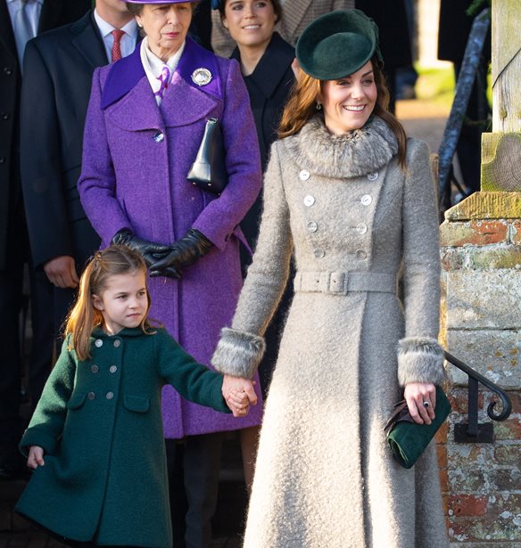 Kate Middleton | &#x397; &#x3B1;&#x3C0;&#x3BF;&#x3BA;&#x3AC;&#x3BB;&#x3C5;&#x3C8;&#x3B7; &#x3B3;&#x3B9;&#x3B1; &#x3C4;&#x3BF;&#x3BD; &#x3C0;&#x3C1;&#x3AF;&#x3B3;&#x3BA;&#x3B9;&#x3C0;&#x3B1; William &#x3BA;&#x3B1;&#x3B9; &#x3C4;&#x3B1; &#x3C0;&#x3B1;&#x3B9;&#x3B4;&#x3B9;&#x3AC; &#x3C4;&#x3BF;&#x3C5;&#x3C2;