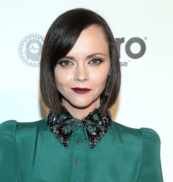 &#x397; Christina Ricci &#x3AD;&#x3C6;&#x3B5;&#x3C1;&#x3B5; &#x3C3;&#x3C4;&#x3BF;&#x3BD; &#x3BA;&#x3CC;&#x3C3;&#x3BC;&#x3BF; &#x3C4;&#x3BF; 2&#x3BF; &#x3C0;&#x3B1;&#x3B9;&#x3B4;&#x3AF; &#x3C4;&#x3B7;&#x3C2; - T&#x3BF; &#x3C5;&#x3C0;&#x3AD;&#x3C1;&#x3BF;&#x3C7;&#x3BF; &#x3CC;&#x3BD;&#x3BF;&#x3BC;&#x3B1; &#x3C4;&#x3B7;&#x3C2; &#x3BA;&#x3CC;&#x3C1;&#x3B7;&#x3C2; &#x3C4;&#x3B7;&#x3C2;