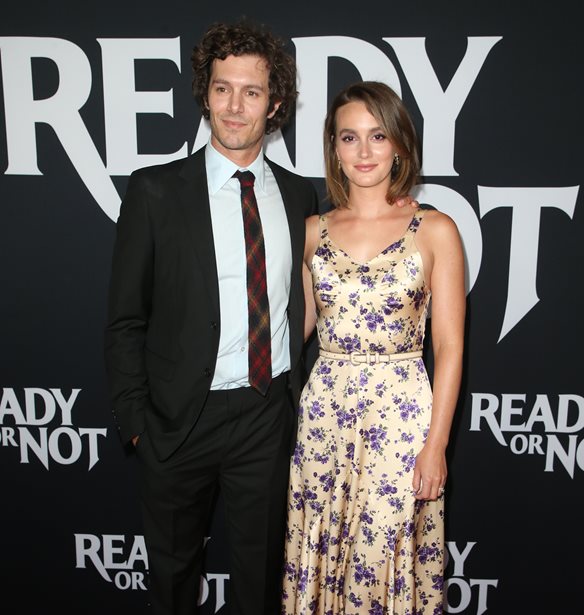 &#x39F; Adam Brody &#x3B8;&#x3B5;&#x3C9;&#x3C1;&#x3B5;&#x3AF; &quot;&#x3B1;&#x3BE;&#x3B9;&#x3BF;&#x3C3;&#x3B7;&#x3BC;&#x3B5;&#x3AF;&#x3C9;&#x3C4;&#x3BF;&quot; &#x3C4;&#x3BF; &#x3BA;&#x3BF;&#x3B9;&#x3BD;&#x3CC; &#x3C0;&#x3B1;&#x3C1;&#x3B5;&#x3BB;&#x3B8;&#x3CC;&#x3BD; &#x3C4;&#x3BF;&#x3C5; &#x3BC;&#x3B5; &#x3C4;&#x3B7; Leighton Meester