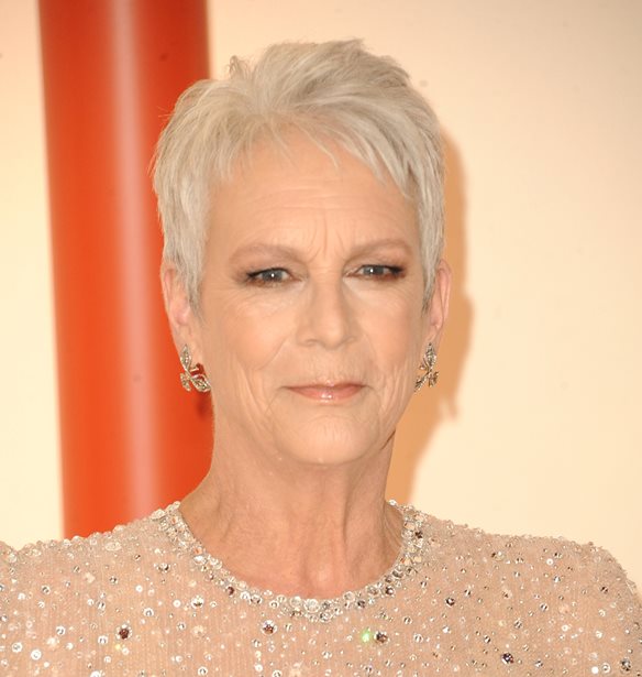 Jamie Lee Curtis: &quot;25 &#x3C7;&#x3C1;&#x3CC;&#x3BD;&#x3B9;&#x3B1; &#x3BA;&#x3B1;&#x3B8;&#x3B1;&#x3C1;&#x3AE; &#x3BA;&#x3B1;&#x3B9; &#x3BD;&#x3B7;&#x3C6;&#x3AC;&#x3BB;&#x3B9;&#x3B1;&quot;- &#x3BC;&#x3B9;&#x3B1; &#x3C7;&#x3C1;&#x3C5;&#x3C3;&#x3AE; &#x3B5;&#x3C0;&#x3AD;&#x3C4;&#x3B5;&#x3B9;&#x3BF;&#x3C2; &#x3B3;&#x3B9;&#x3B1; &#x3C4;&#x3B7;&#x3BD; &#x3B7;&#x3B8;&#x3BF;&#x3C0;&#x3BF;&#x3B9;&#x3CC;