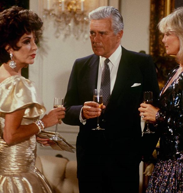 &#x388;&#x3BD;&#x3B1;&#x3C2; Instagram &#x3BB;&#x3BF;&#x3B3;&#x3B1;&#x3C1;&#x3B9;&#x3B1;&#x3C3;&#x3BC;&#x3CC;&#x3C2; &#x3B1;&#x3C6;&#x3B9;&#x3B5;&#x3C1;&#x3C9;&#x3BC;&#x3AD;&#x3BD;&#x3BF;&#x3C2; &#x3C3;&#x3C4;&#x3B1; iconic looks &#x3C4;&#x3B7;&#x3C2; Joan Collins &#x3B1;&#x3C0;&#x3CC; &#x3C4;&#x3B7; &#x394;&#x3C5;&#x3BD;&#x3B1;&#x3C3;&#x3C4;&#x3B5;&#x3AF;&#x3B1;