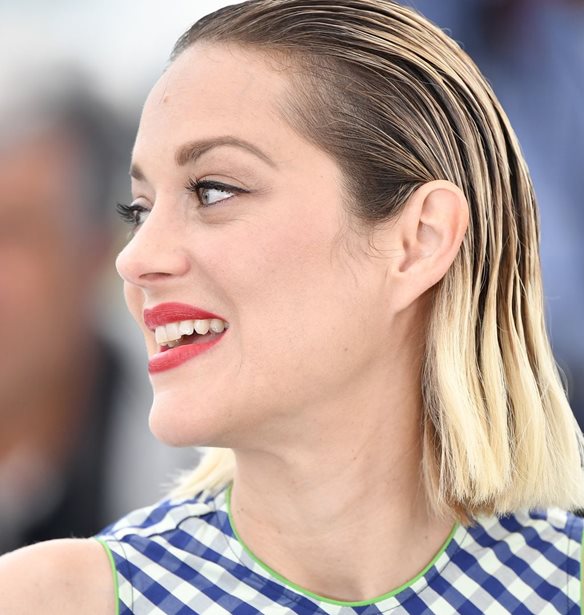 Femmes Extraordinaires: &#x38C;&#x3C4;&#x3B1;&#x3BD; &#x3C4;&#x3BF; french chic &#x3B5;&#x3AF;&#x3BD;&#x3B1;&#x3B9; &#x3AD;&#x3BC;&#x3C6;&#x3C5;&#x3C4;&#x3BF;