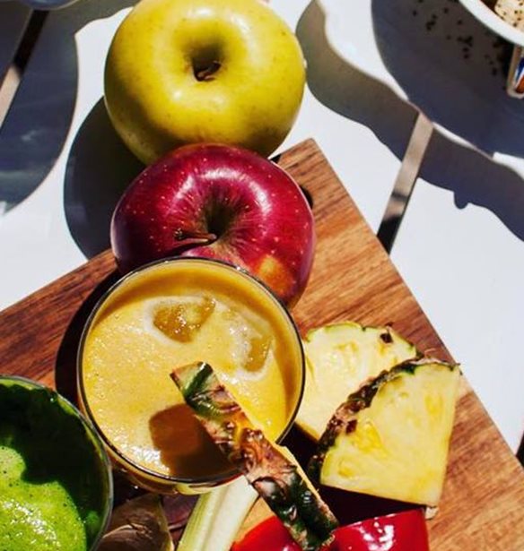 &#x3A0;&#x3BF;&#x3CD; &#x3B8;&#x3B1; &#x3C6;&#x3B1;&#x3C2; &#x3C0;&#x3C1;&#x3C9;&#x3B9;&#x3BD;&#x3CC; &#x3BC;&#x3B5; &#x3C4;&#x3B7; &#x3BC;&#x3B1;&#x3BC;&#x3AC; &#x3C3;&#x3BF;&#x3C5; &#x3BA;&#x3B1;&#x3B9; &#x3C4;&#x3B9; &#x3B1;&#x3BE;&#x3AF;&#x3B6;&#x3B5;&#x3B9; &#x3BD;&#x3B1; &#x3B4;&#x3B5;&#x3B9;&#x3C2; &#x3C4;&#x3B9;&#x3C2; &#x3B5;&#x3C0;&#x3CC;&#x3BC;&#x3B5;&#x3BD;&#x3B5;&#x3C2; &#x3BC;&#x3AD;&#x3C1;&#x3B5;&#x3C2;