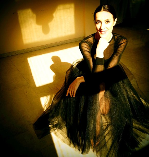 &#x395;&#x3AF;&#x3B4;&#x3B1;, &#x3B4;&#x3B9;&#x3AC;&#x3B2;&#x3B1;&#x3C3;&#x3B1;, &#x3AC;&#x3BA;&#x3BF;&#x3C5;&#x3C3;&#x3B1;: &#x3A4;&#x3B9; &#x3BA;&#x3AC;&#x3BD;&#x3B5;&#x3B9; &#x3B7; &#x39C;&#x3B1;&#x3C1;&#x3AF;&#x3B1; &#x39A;&#x3BF;&#x3C5;&#x3C3;&#x3BF;&#x3C5;&#x3BD;&#x3AE; &#x3C3;&#x3C4;&#x3BF; &#x3C3;&#x3C0;&#x3AF;&#x3C4;&#x3B9; &#x3C4;&#x3B7;&#x3C2;