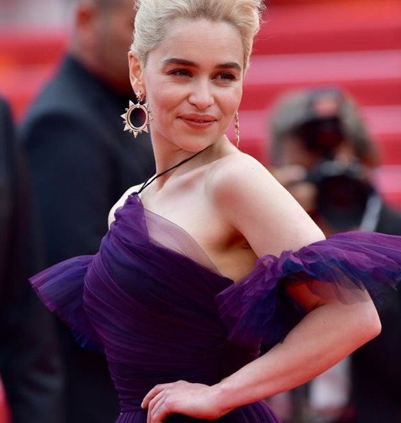 &#x394;&#x3B5;&#x3C2; &#x3C0;&#x3CE;&#x3C2; &#x3B4;&#x3B7;&#x3BC;&#x3B9;&#x3BF;&#x3C5;&#x3C1;&#x3B3;&#x3AE;&#x3B8;&#x3B7;&#x3BA;&#x3B5; &#x3C4;&#x3BF; &#x3BC;&#x3C9;&#x3B2; &#x3C4;&#x3BF;&#x3CD;&#x3BB;&#x3B9;&#x3BD;&#x3BF; &#x3C6;&#x3CC;&#x3C1;&#x3B5;&#x3BC;&#x3B1; &#x3C4;&#x3B7;&#x3C2; Emilia Clarke &#x3C3;&#x3C4;&#x3B9;&#x3C2; &#x39A;&#x3AC;&#x3BD;&#x3BD;&#x3B5;&#x3C2;