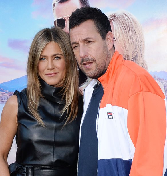 Jennifer Aniston &#x3BA;&#x3B1;&#x3B9; Adam Sandler &#x3BE;&#x3B1;&#x3BD;&#x3AC; &#x3BC;&#x3B1;&#x3B6;&#x3AF; | &#x39F;&#x3B9; &#x3C0;&#x3C1;&#x3CE;&#x3C4;&#x3B5;&#x3C2; &#x3C6;&#x3C9;&#x3C4;&#x3BF;&#x3B3;&#x3C1;&#x3B1;&#x3C6;&#x3AF;&#x3B5;&#x3C2; &#x3B1;&#x3C0;&#x3CC; &#x3C4;&#x3B7; &#x3BD;&#x3AD;&#x3B1; &#x3C4;&#x3BF;&#x3C5;&#x3C2; &#x3C4;&#x3B1;&#x3B9;&#x3BD;&#x3AF;&#x3B1;