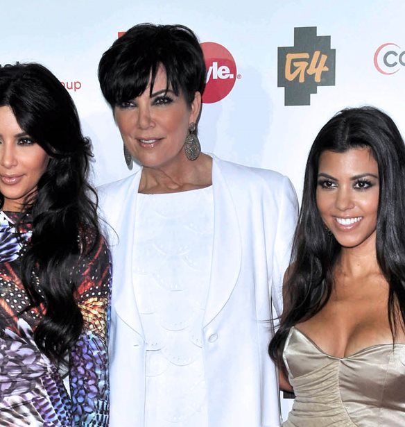 &#x3A0;&#x3BF;&#x3B9;&#x3BF; &#x3BC;&#x3AD;&#x3BB;&#x3BF;&#x3C2; &#x3C4;&#x3B7;&#x3C2; &#x3BF;&#x3B9;&#x3BA;&#x3BF;&#x3B3;&#x3AD;&#x3BD;&#x3B5;&#x3B9;&#x3B1;&#x3C2; Kardashian - Jenner &#x3B5;&#x3AF;&#x3BD;&#x3B1;&#x3B9; &#x3C4;&#x3BF; &#x3C0;&#x3BB;&#x3BF;&#x3C5;&#x3C3;&#x3B9;&#x3CC;&#x3C4;&#x3B5;&#x3C1;&#x3BF;;