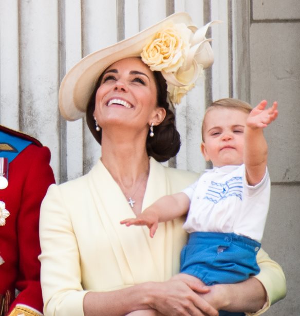 &#x393;&#x3B9;&#x3B1;&#x3C4;&#x3AF; &#x3BF; &#x3C0;&#x3C1;&#x3AF;&#x3B3;&#x3BA;&#x3B9;&#x3C0;&#x3B1;&#x3C2; Louis &#x3B4;&#x3B5;&#x3BD; &#x3C4;&#x3B7;&#x3C1;&#x3B5;&#x3AF; &#x3C4;&#x3B9;&#x3C2; &#x3BA;&#x3BF;&#x3B9;&#x3BD;&#x3C9;&#x3BD;&#x3B9;&#x3BA;&#x3AD;&#x3C2; &#x3B1;&#x3C0;&#x3BF;&#x3C3;&#x3C4;&#x3AC;&#x3C3;&#x3B5;&#x3B9;&#x3C2;;