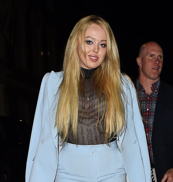 Tiffany Trump | &#x397; &#x3BA;&#x3CC;&#x3C1;&#x3B7; &#x3C4;&#x3BF;&#x3C5; Trump &#x3BA;&#x3B1;&#x3B9; &#x3B7; &#x3C3;&#x3B7;&#x3BC;&#x3B1;&#x3BD;&#x3C4;&#x3B9;&#x3BA;&#x3AE; &#x3B1;&#x3BD;&#x3B1;&#x3BA;&#x3BF;&#x3AF;&#x3BD;&#x3C9;&#x3C3;&#x3B7; &#x3C4;&#x3B7;&#x3BD; &#x3C4;&#x3B5;&#x3BB;&#x3B5;&#x3C5;&#x3C4;&#x3B1;&#x3AF;&#x3B1; &#x3BC;&#x3AD;&#x3C1;&#x3B1; &#x3C4;&#x3B7;&#x3C2; &#x3C0;&#x3C1;&#x3BF;&#x3B5;&#x3B4;&#x3C1;&#x3AF;&#x3B1;&#x3C2; &#x3C4;&#x3BF;&#x3C5;