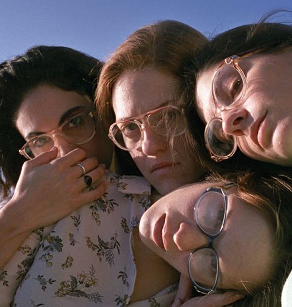 &#x397; &quot;Winona&quot; &#x3C4;&#x3BF;&#x3C5; &#x391;&#x3BB;&#x3AD;&#x3BE;&#x3B1;&#x3BD;&#x3B4;&#x3C1;&#x3BF;&#x3C5; &#x392;&#x3BF;&#x3CD;&#x3BB;&#x3B3;&#x3B1;&#x3C1;&#x3B7; &#x3B4;&#x3B9;&#x3B1;&#x3B8;&#x3AD;&#x3C3;&#x3B9;&#x3BC;&#x3B7; &#x3B4;&#x3C9;&#x3C1;&#x3AD;&#x3B1;&#x3BD; &#x3BC;&#x3AD;&#x3C3;&#x3C9; &#x3C4;&#x3B7;&#x3C2; &#x3C0;&#x3BB;&#x3B1;&#x3C4;&#x3C6;&#x3CC;&#x3C1;&#x3BC;&#x3B1;&#x3C2; Festival Scope