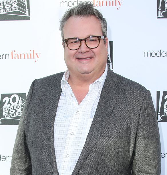 Eric Stonestreet | O &#x3C0;&#x3B9;&#x3BF; &#x3B1;&#x3B3;&#x3B1;&#x3C0;&#x3B7;&#x3C4;&#x3CC;&#x3C2; &#x3B3;&#x3BA;&#x3AD;&#x3B9; &#x3C7;&#x3B1;&#x3C1;&#x3B1;&#x3BA;&#x3C4;&#x3AE;&#x3C1;&#x3B1;&#x3C2; &#x3C4;&#x3BF;&#x3C5; Modern Family &#x3B1;&#x3C1;&#x3C1;&#x3B1;&#x3B2;&#x3C9;&#x3BD;&#x3B9;&#x3AC;&#x3C3;&#x3C4;&#x3B7;&#x3BA;&#x3B5; &#x3BC;&#x3B5; &#x3C4;&#x3B7; &#x3BD;&#x3BF;&#x3C3;&#x3BF;&#x3BA;&#x3CC;&#x3BC;&#x3B1; &#x3C3;&#x3CD;&#x3BD;&#x3C4;&#x3C1;&#x3BF;&#x3C6;&#x3CC; &#x3C4;&#x3BF;&#x3C5;