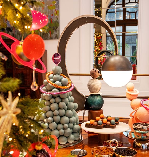 &#x3A3;&#x3C4;&#x3BF; &#x3BC;&#x3BF;&#x3BD;&#x3B1;&#x3B4;&#x3B9;&#x3BA;&#x3AC; &#x3C3;&#x3C4;&#x3BF;&#x3BB;&#x3B9;&#x3C3;&#x3BC;&#x3AD;&#x3BD;&#x3BF; The Dolli &#x3B3;&#x3B9;&#x3B1; &#x3C4;&#x3B1; &#x3C0;&#x3B9;&#x3BF; supernova &#x3A7;&#x3C1;&#x3B9;&#x3C3;&#x3C4;&#x3BF;&#x3CD;&#x3B3;&#x3B5;&#x3BD;&#x3BD;&#x3B1; &#x3C0;&#x3BF;&#x3C5; &#x3AD;&#x3C7;&#x3B5;&#x3B9;&#x3C2; &#x3B6;&#x3AE;&#x3C3;&#x3B5;&#x3B9;