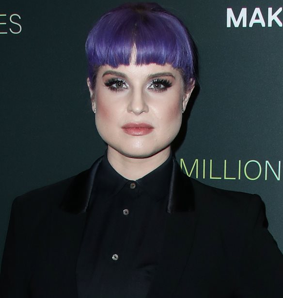&#x397; Kelly Osbourne &#x3BC;&#x3B5;&#x3C4;&#x3B1;&#x3C6;&#x3AD;&#x3C1;&#x3B8;&#x3B7;&#x3BA;&#x3B5; &#x3C3;&#x3C4;&#x3BF; &#x3BD;&#x3BF;&#x3C3;&#x3BF;&#x3BA;&#x3BF;&#x3BC;&#x3B5;&#x3AF;&#x3BF; &#x3B3;&#x3B9;&#x3B1; &#x3BD;&#x3B1; &#x3B3;&#x3B5;&#x3BD;&#x3BD;&#x3AE;&#x3C3;&#x3B5;&#x3B9; &#x3C4;&#x3BF; &#x3BC;&#x3C9;&#x3C1;&#x3CC; &#x3C4;&#x3B7;&#x3C2;